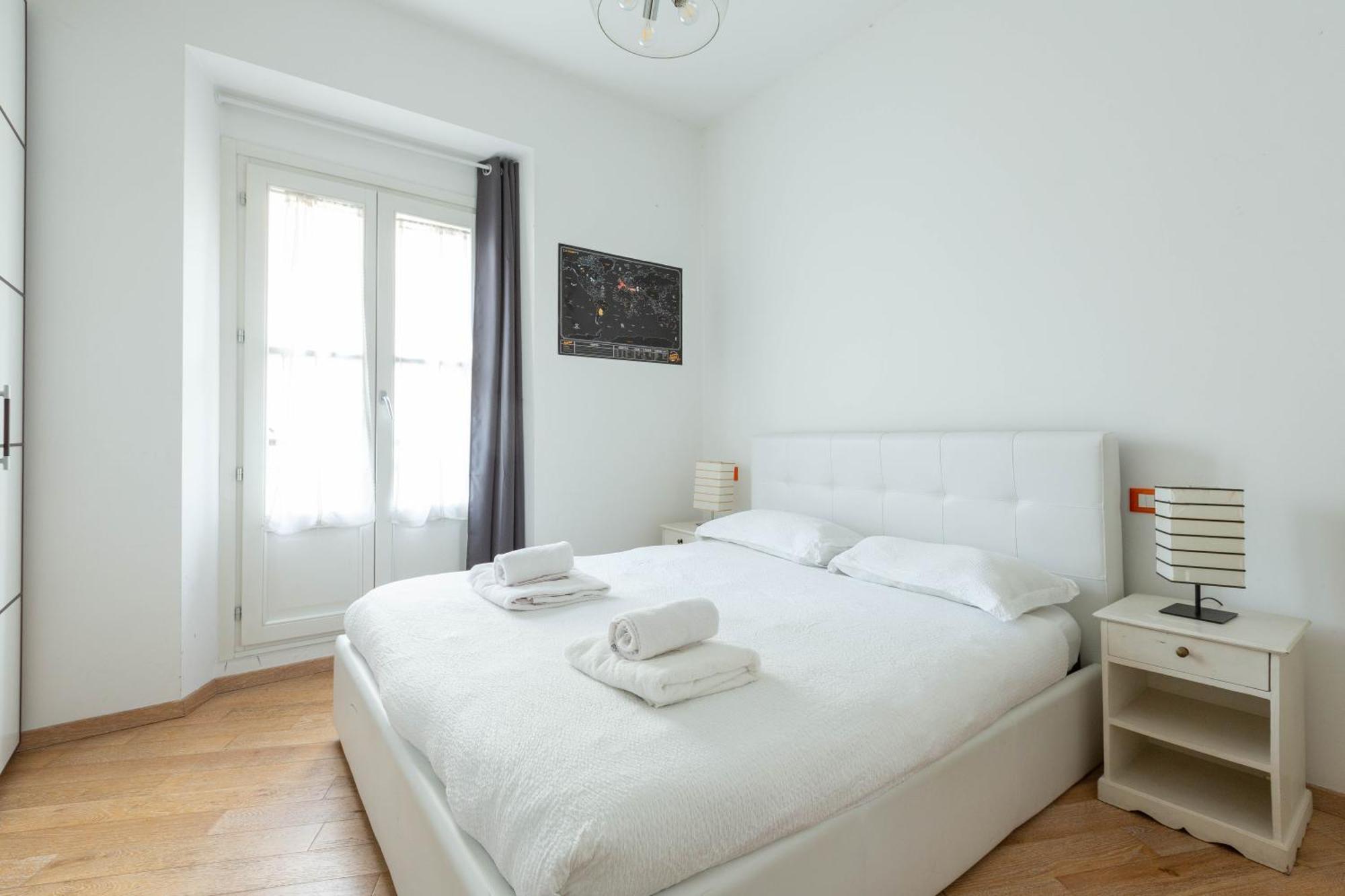 Porta Romana Comfy Apartment มิลาน ภายนอก รูปภาพ